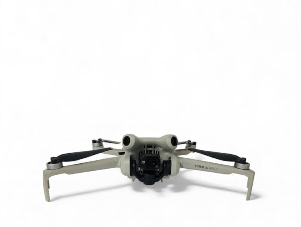drone DJI Mini 4 Pro