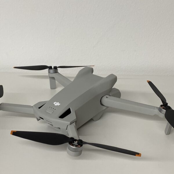 DJI Mini 3